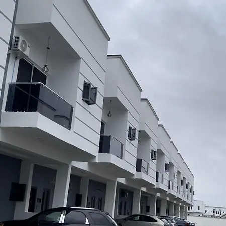 Luxury Shortlet Apartment Ajah, Lekki Lagos Exterior photo